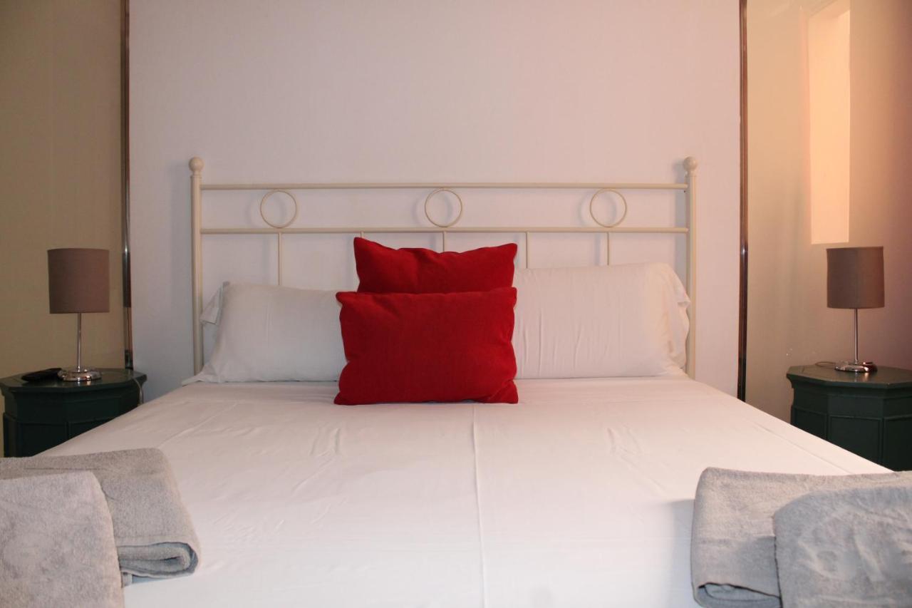 סביליה Apartments Ole - Albareda 24 מראה חיצוני תמונה